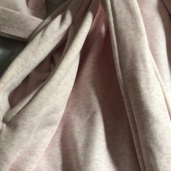 Ugg w Blanche robe size large - Picture 6 of 6